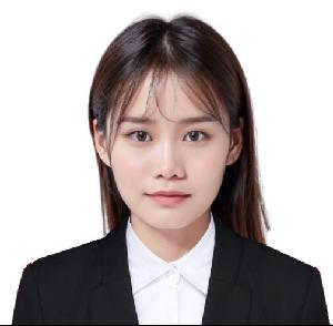 覃靚