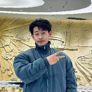 賈舒幃